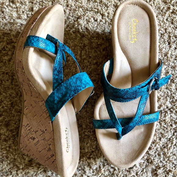 Cheeks Shoes - NWOT. Cheeks platform sandals.